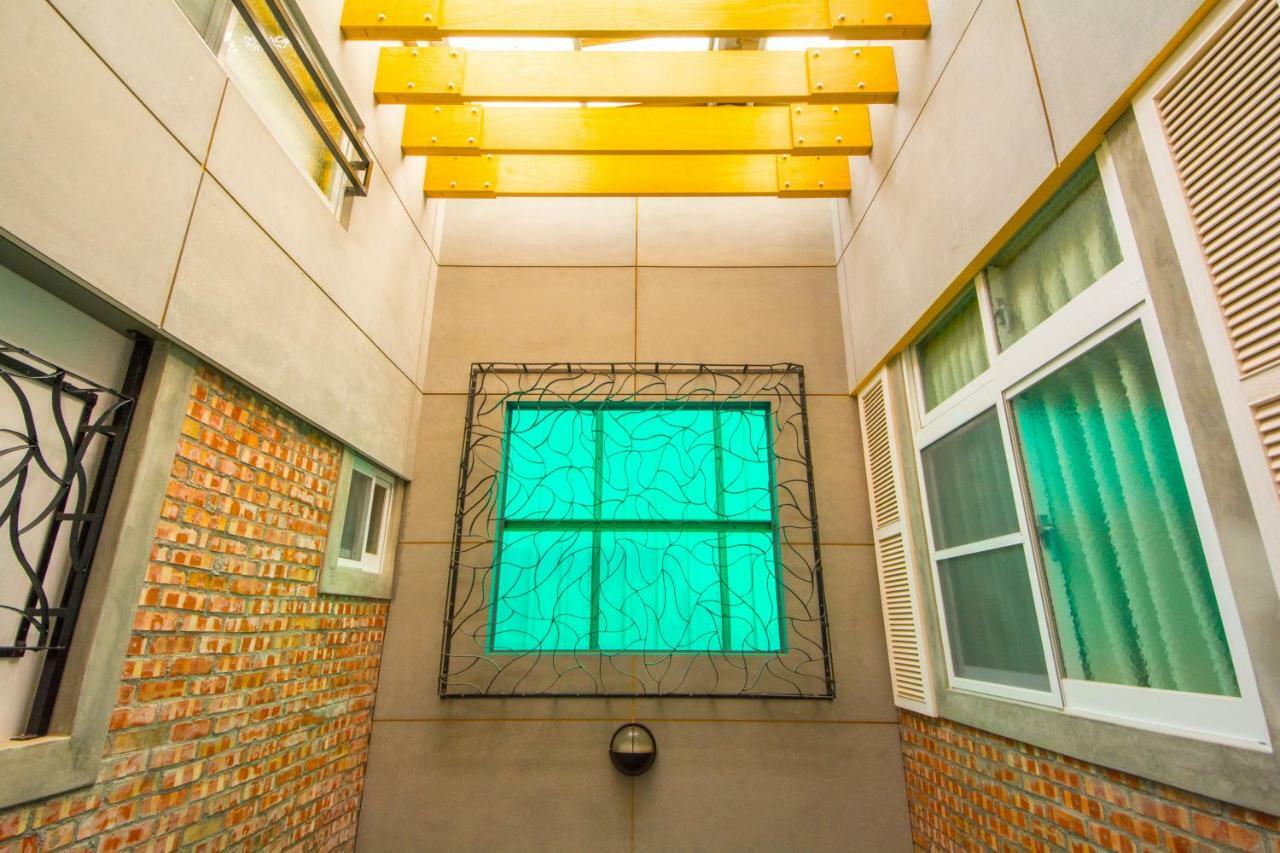 Dearhouse Tainan Exterior foto