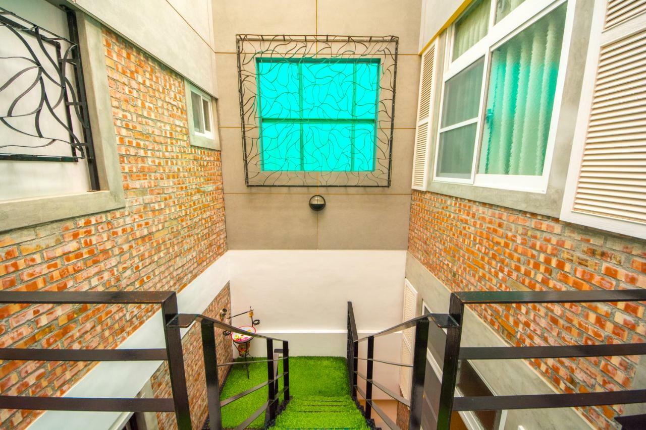 Dearhouse Tainan Exterior foto
